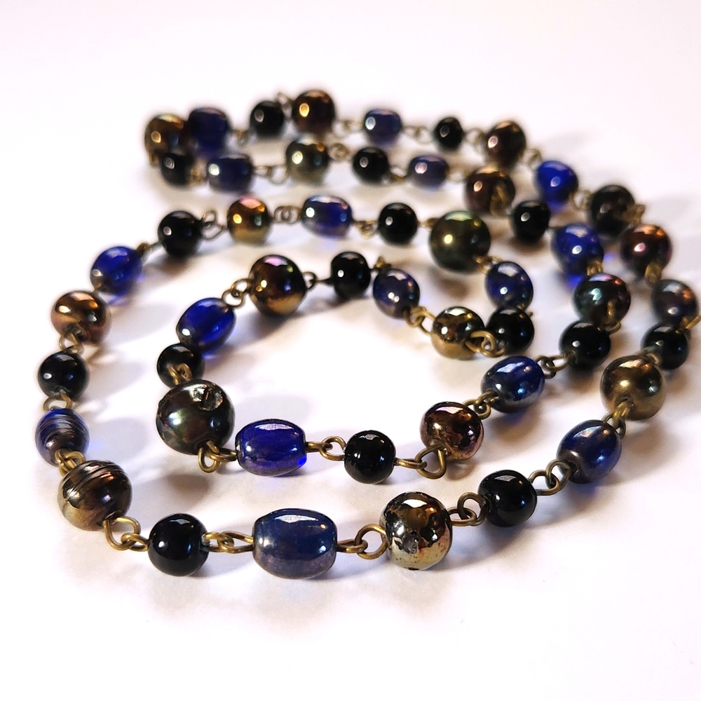 VTG 80s Aurora Beaded Necklace